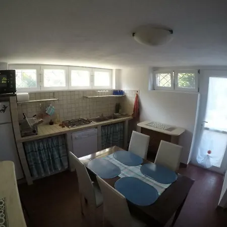 Rustic Loft Lejlighed Toscolano Maderno